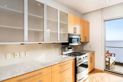 311 E Superior St #1004, Duluth, MN 55802 photo 12