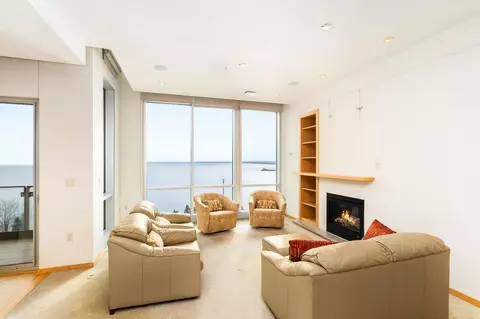 311 E Superior St #1004, Duluth, MN 55802 photo 6