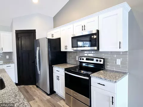 Kitchen - 1022 Cullen St, Saint Peter, MN 56082 photo 3 of 3