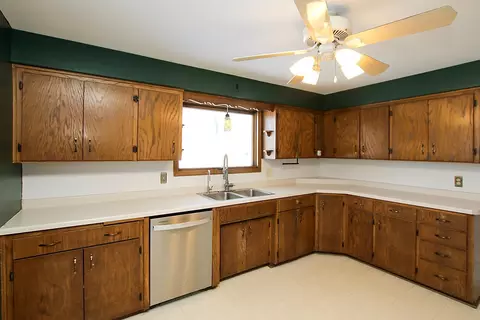 800 Sumac Ln, Glencoe, MN 55336 photo 3