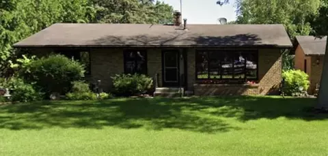 655 Callahan Pl, Mendota Heights, MN 55118
