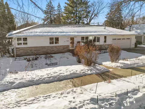 3105 W 40th St, Minneapolis, MN 55410