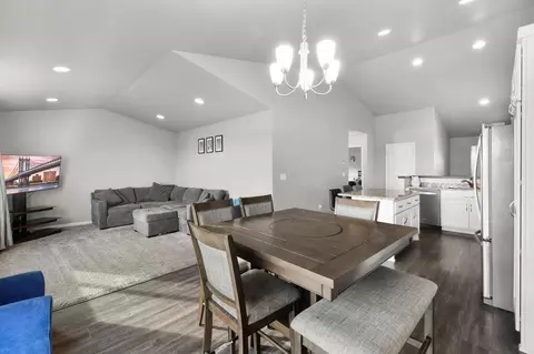Dining - 302 8th St E, Horace, ND 58047 photo 3 of 4