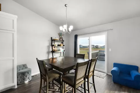 Dining - 302 8th St E, Horace, ND 58047 photo 2 of 4