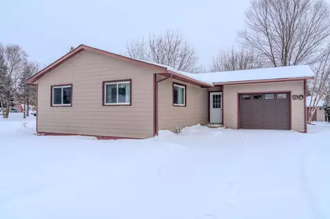 801 10th St SW, Little Falls, MN 56345