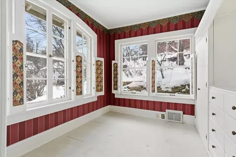Bedroom - 924 Central Ave, Red Wing, MN 55066 photo 1 of 9