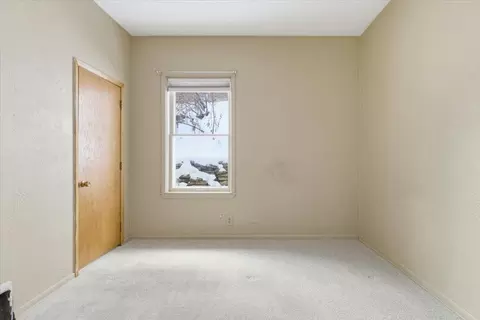 Bedroom - 924 Central Ave, Red Wing, MN 55066 photo 7 of 9