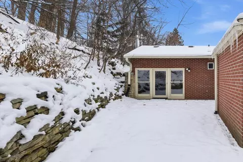 Exterior - 924 Central Ave, Red Wing, MN 55066 photo 11 of 14