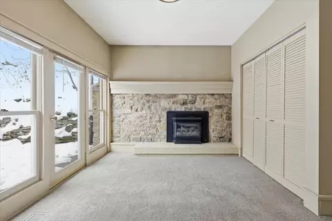 Living - 924 Central Ave, Red Wing, MN 55066 photo 6 of 7