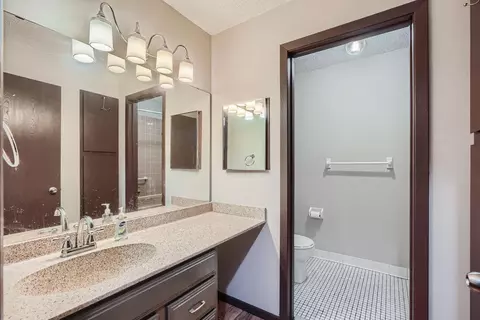 Bath - 1700 Four Oaks Rd #314B, Eagan, MN 55121 photo 1 of 1