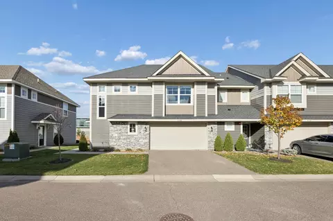708 Locke Pointe Dr NE, Fridley, MN 55432