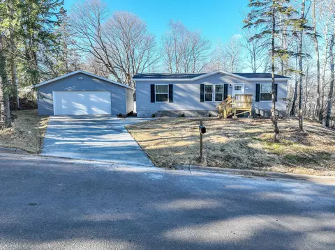 111 S Teak Ave, Duluth, MN 55811