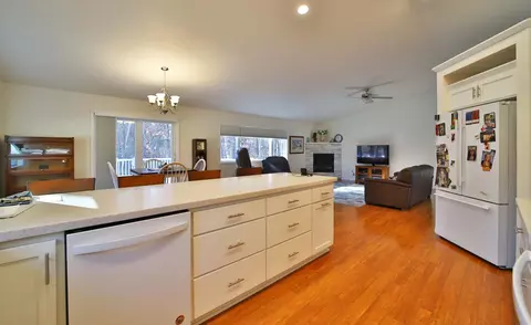 Kitchen - 6195 Cosmos Rd, Baxter, MN 56425 photo 3 of 4