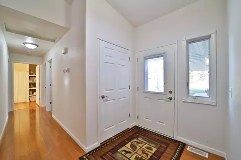 Entry Way - 6195 Cosmos Rd, Baxter, MN 56425 photo 1 of 2