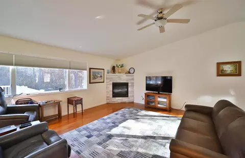 Living - 6195 Cosmos Rd, Baxter, MN 56425 photo 3 of 5