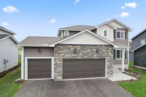 1323 Compton Ave, River Falls, WI 54022