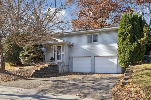 1213 Smith Ave S, West Saint Paul, MN 55118