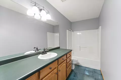 Bath - 5755 232nd St W, Faribault, MN 55021 photo 6 of 6
