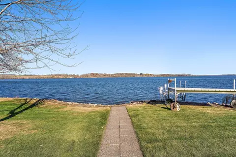 Exterior - 5755 232nd St W, Faribault, MN 55021 photo 3 of 5
