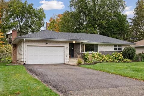 3341 Xenia Ave N, Crystal, MN 55422