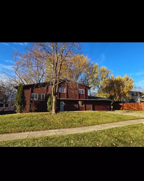 13204 Parkwood Dr, Burnsville, MN 55337