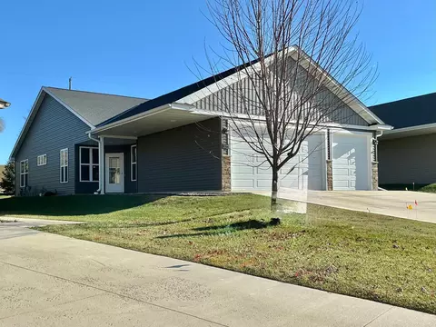 2022 Longhorn Ln, Buffalo, MN 55313