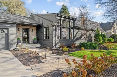 192 Mississippi River Blvd N, Saint Paul, MN 55104