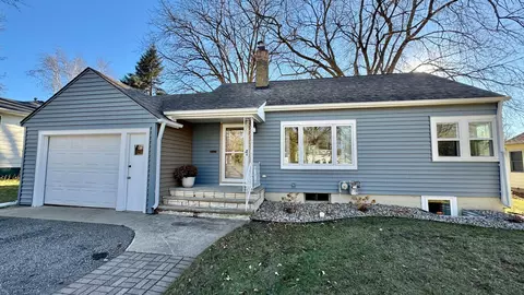 311 Sherman St, Detroit Lakes, MN 56501