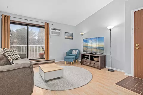 300 Shelard Pkwy #303, Saint Louis Park, MN 55426