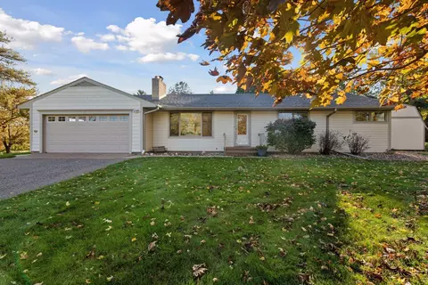 3228 Victoria St N, Shoreview, MN 55126
