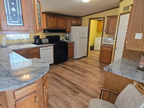 Kitchen - 4570 Pine Point Dr NW, Walker, MN 56484 photo 1 of 1