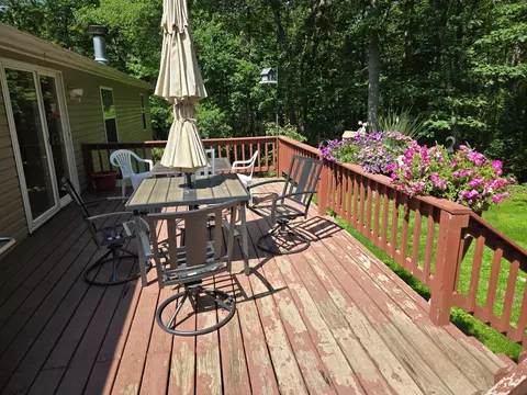 Exterior - 4570 Pine Point Dr NW, Walker, MN 56484 photo 5 of 10