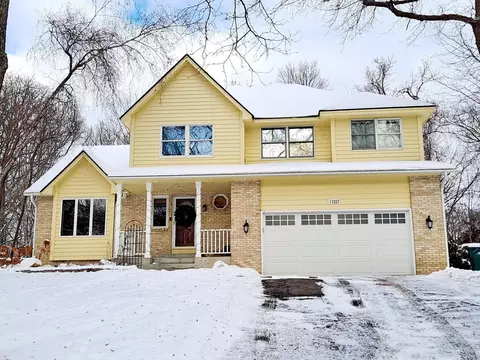 17227 Harrington Way, Lakeville, MN 55044