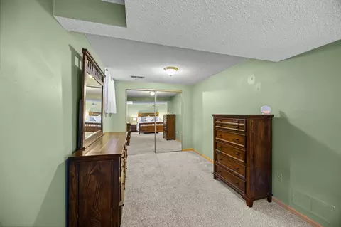 Bedroom - 4240 Braddock Trl, Eagan, MN 55123 photo 6 of 6