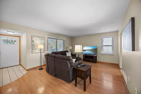 Living - 4240 Braddock Trl, Eagan, MN 55123 photo 1 of 1