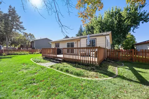 Exterior - 4240 Braddock Trl, Eagan, MN 55123 photo 7 of 11