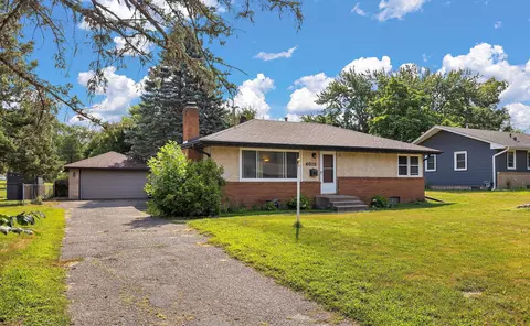 6818 Drew Ave N, Brooklyn Center, MN 55429