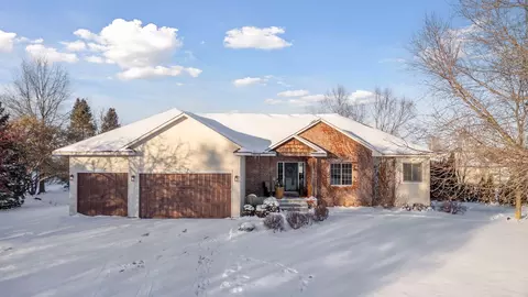 227 Palomino Ln, Lino Lakes, MN 55014