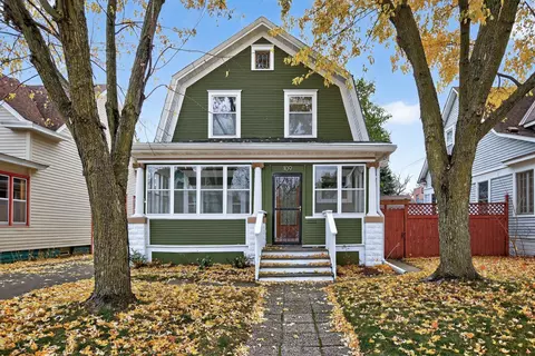 109 W 35th St, Minneapolis, MN 55408