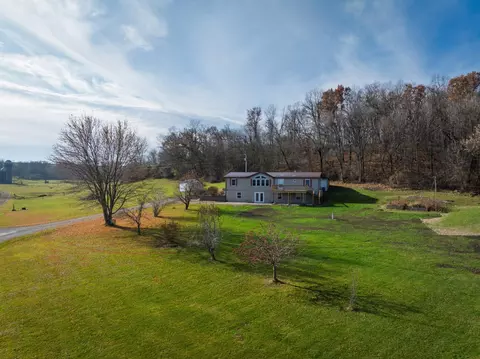 Exterior - 36308 Edgewood Rd, Harmony, MN 55939 photo 13 of 14