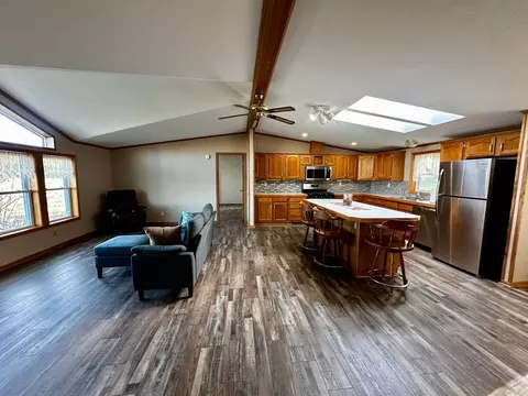 Kitchen - 36308 Edgewood Rd, Harmony, MN 55939 photo 1 of 3