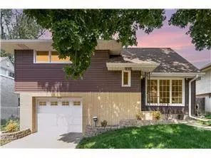 1613 Conway St, Saint Paul, MN 55106