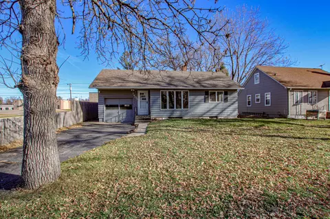 1405 Fillmore St, Alexandria, MN 56308
