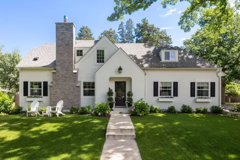217 Holly Rd, Hopkins, MN 55343