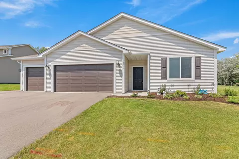 1319 Violet St, New Richmond, WI 54017