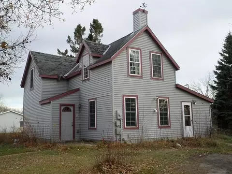 203 Kendall Ave S, Thief River Falls, MN 56701