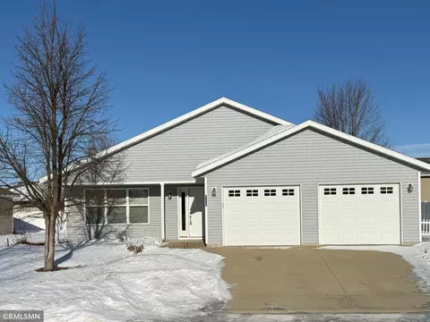 6884 22nd Loop N, Saint Cloud, MN 56303