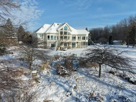 21551 Vergus Ave, Prior Lake, MN 55372