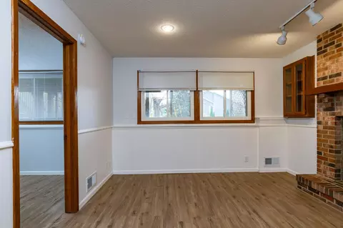 Living - 4575 Horizon Cir, Eagan, MN 55123 photo 7 of 9