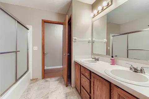 Bath - 4241 Blackhawk Rd, Eagan, MN 55122 photo 1 of 3